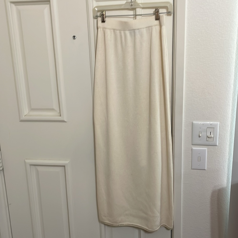 St John Evening Long Skirt Sz 6